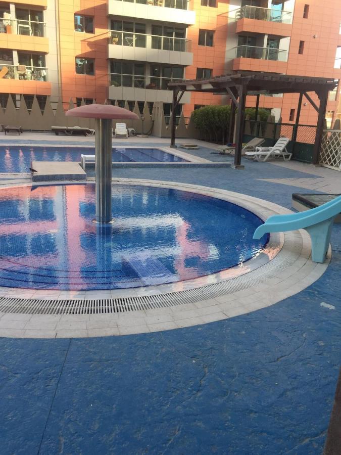 Kaya Hostel ドバイ エクステリア 写真