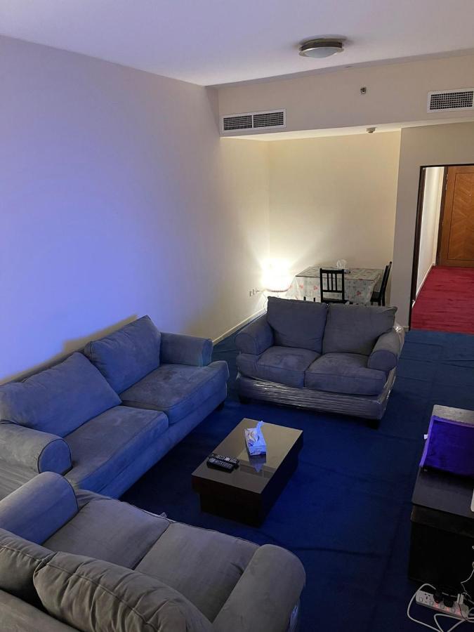 Kaya Hostel ドバイ エクステリア 写真