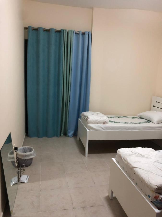 Kaya Hostel ドバイ エクステリア 写真