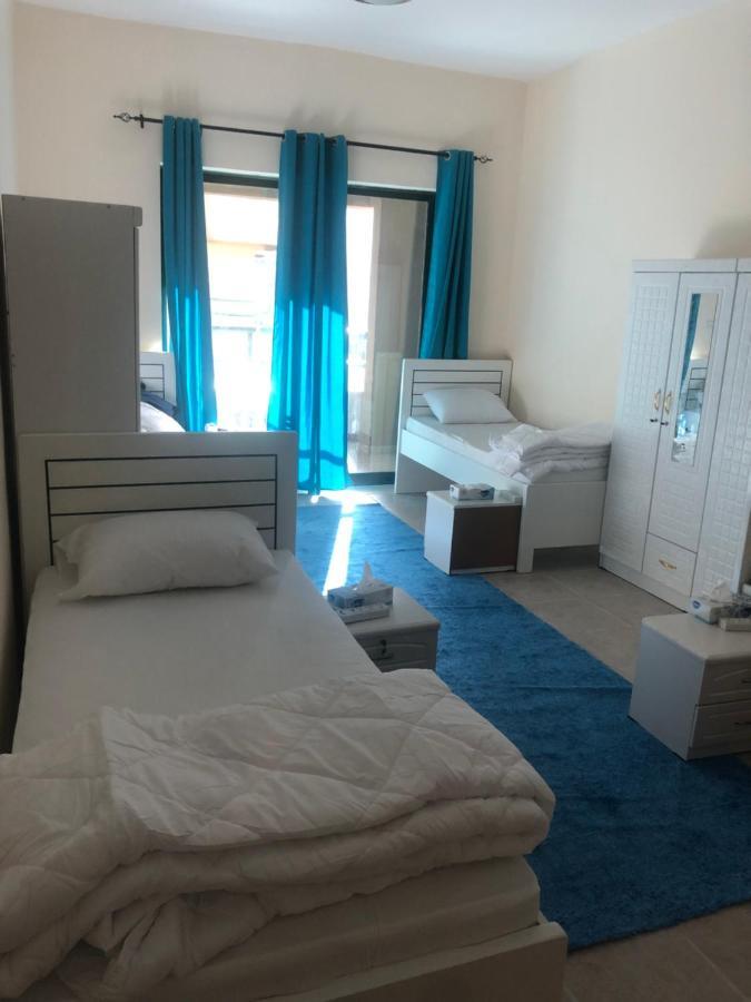 Kaya Hostel ドバイ エクステリア 写真